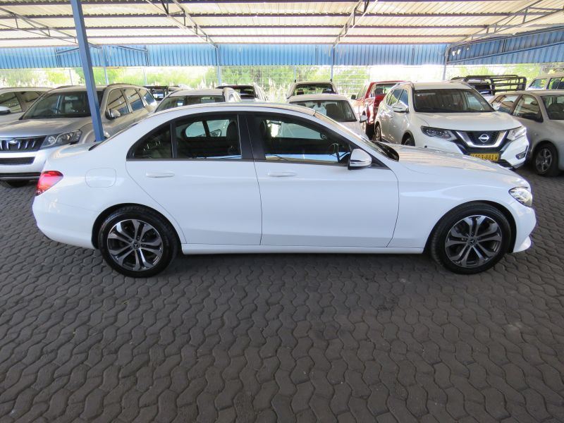 2020 Mercedes-Benz C Class photo 1