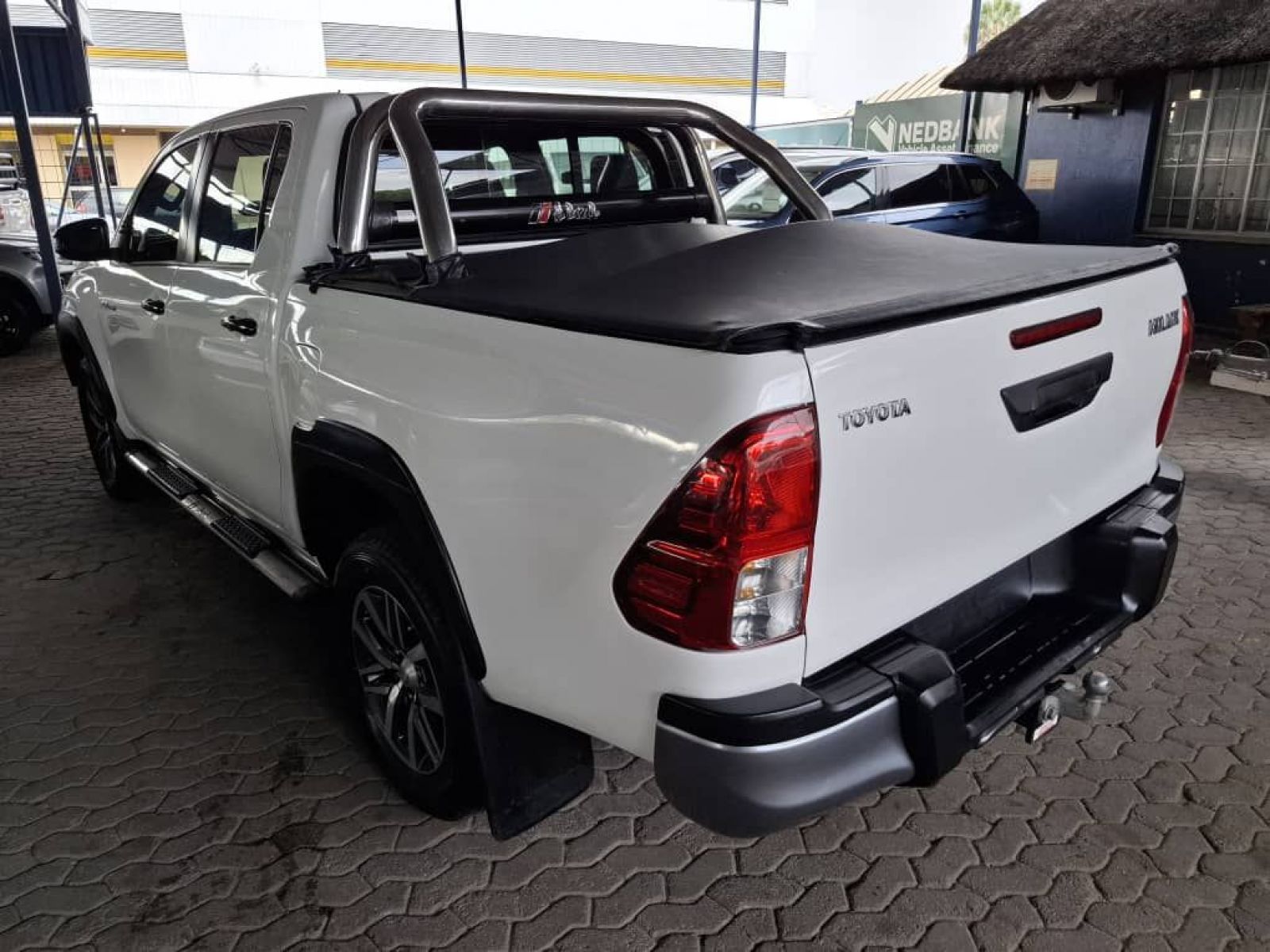 2018 Toyota Hilux photo 5