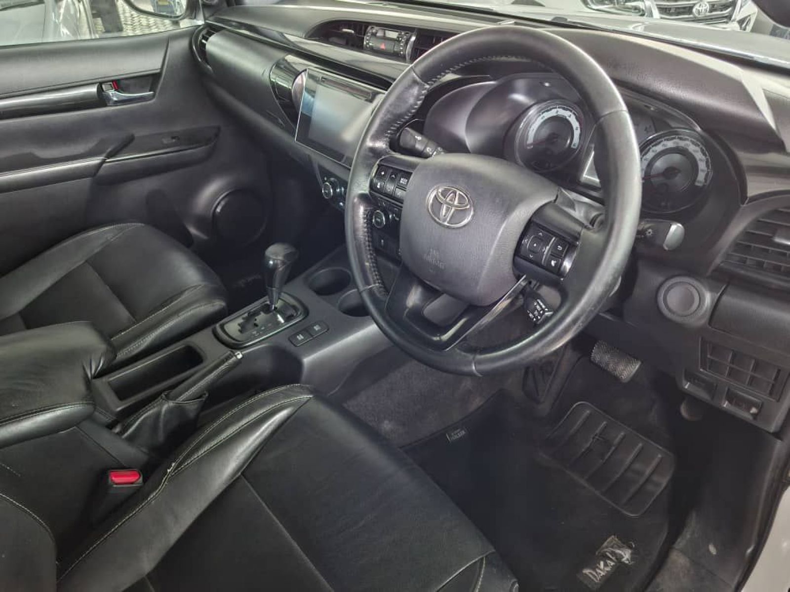 2018 Toyota Hilux photo 8
