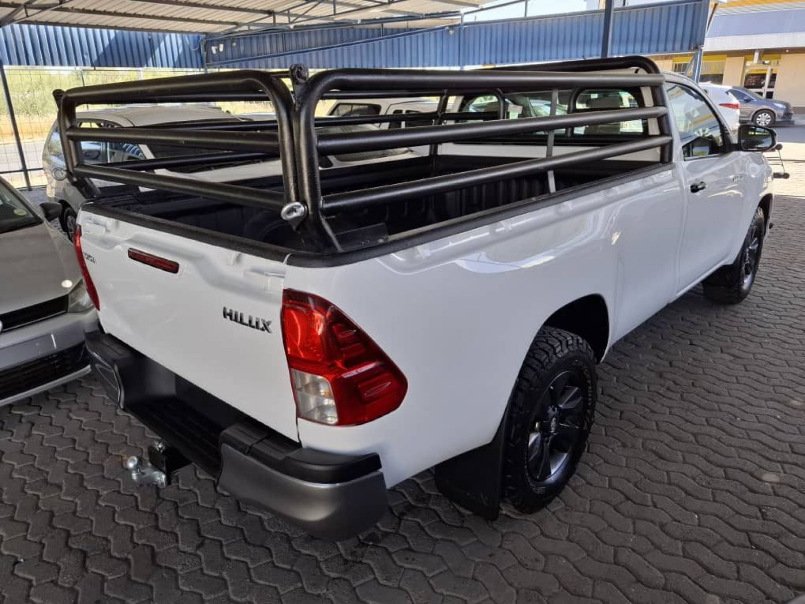 2018 Toyota Hilux photo 7