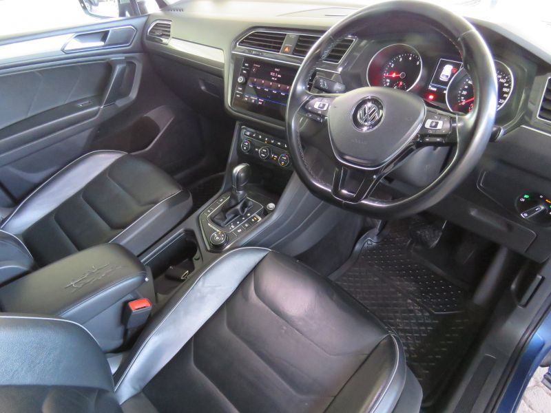2018 Volkswagen Tiguan photo 9