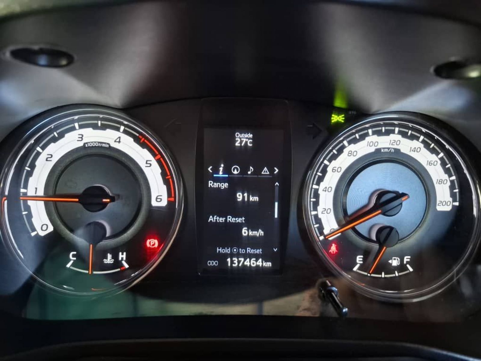 2018 Toyota Hilux photo 7