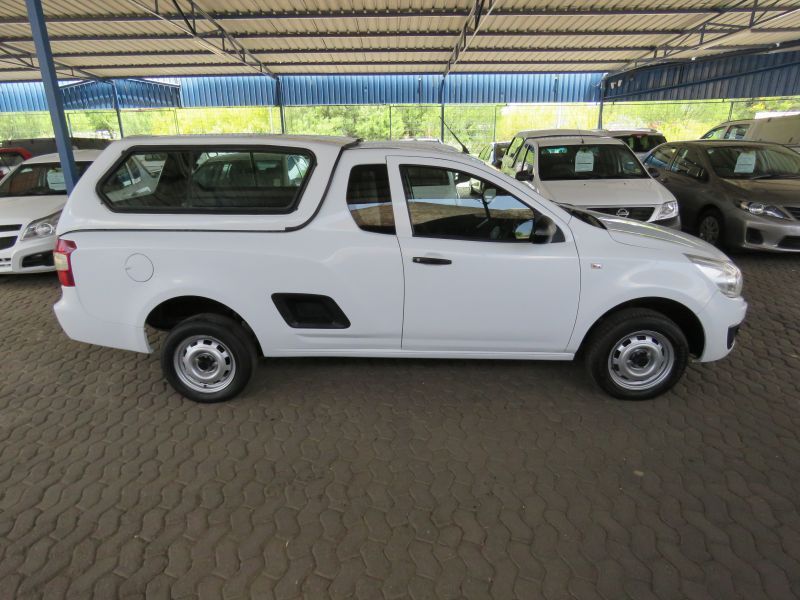 2014 Chevrolet Utility photo 1