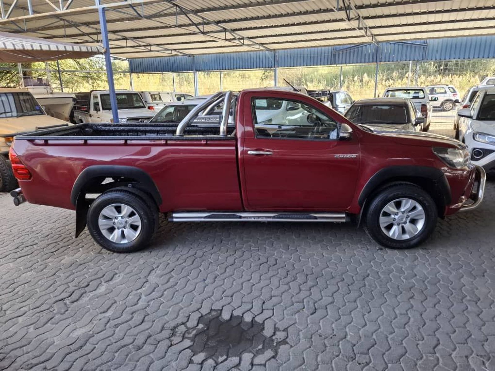 2016 Toyota Hilux photo 1