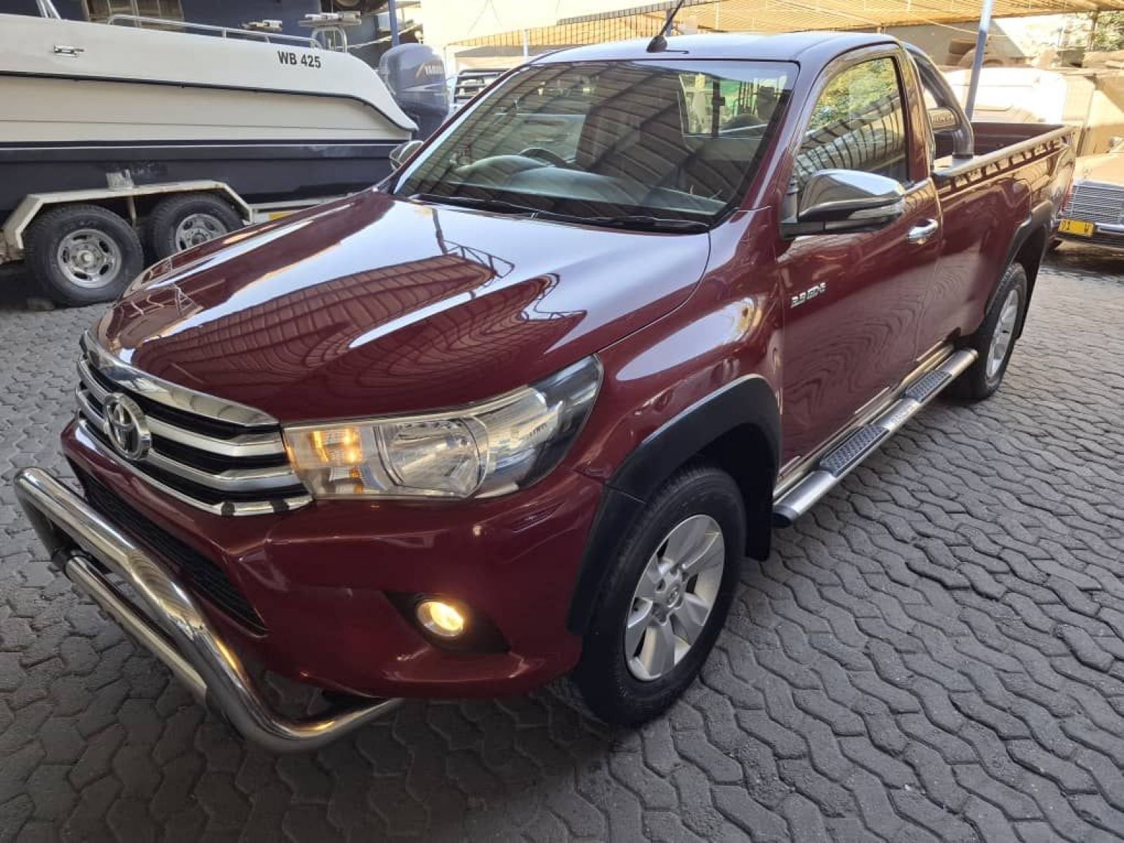 2016 Toyota Hilux photo 4