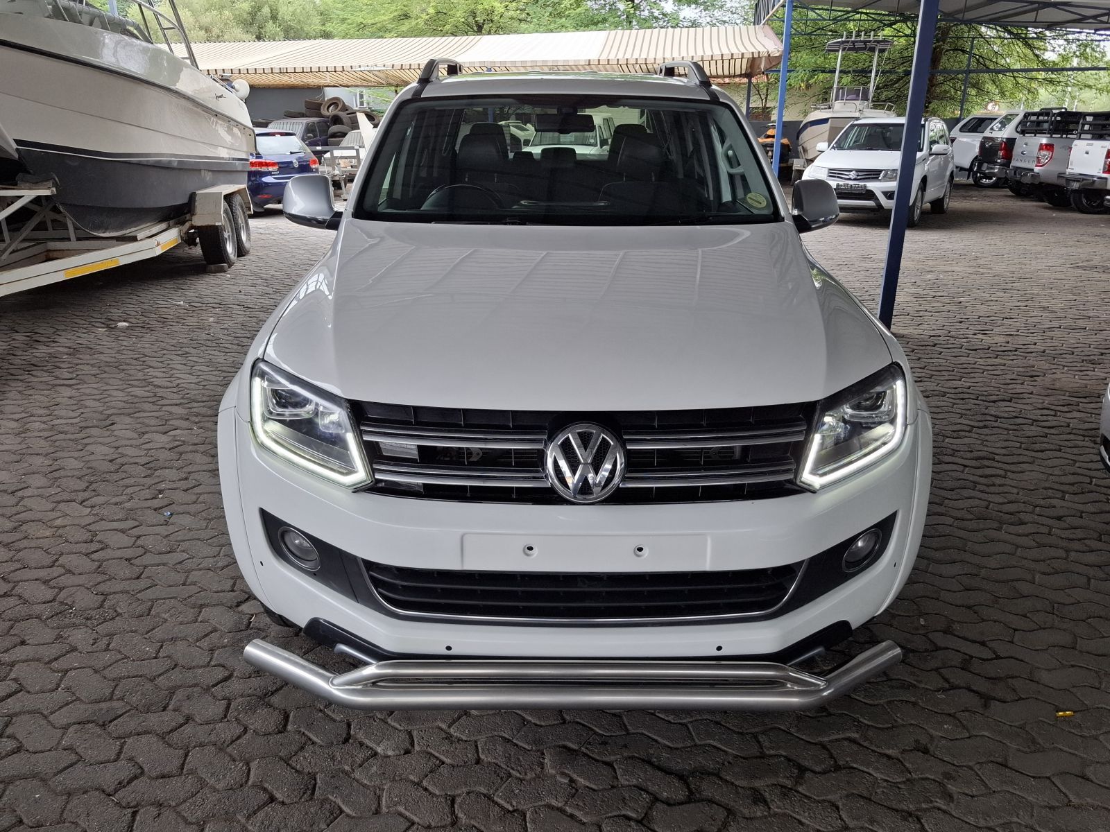 2017 Volkswagen Amarok photo 3