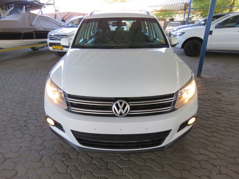 2014 Volkswagen Tiguan photo 3