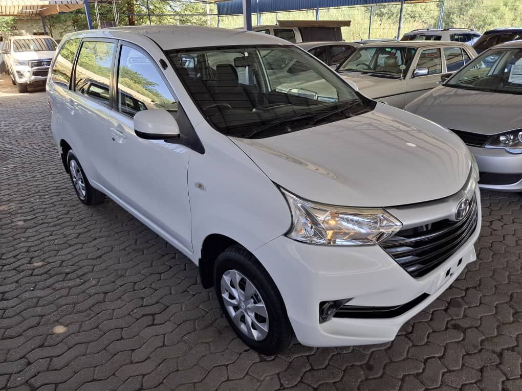 2019 Toyota Avanza photo 1