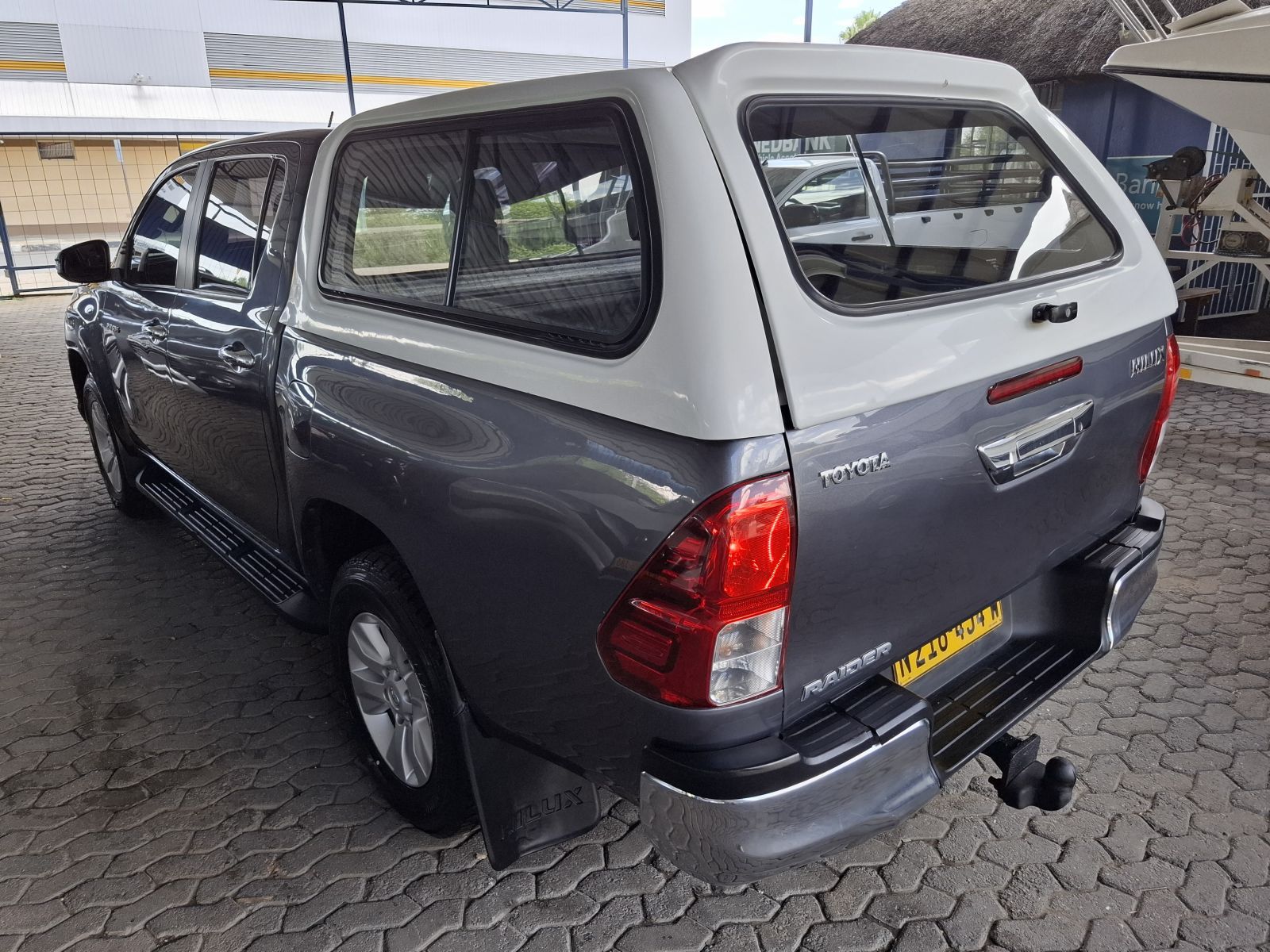 2017 Toyota Hilux photo 5