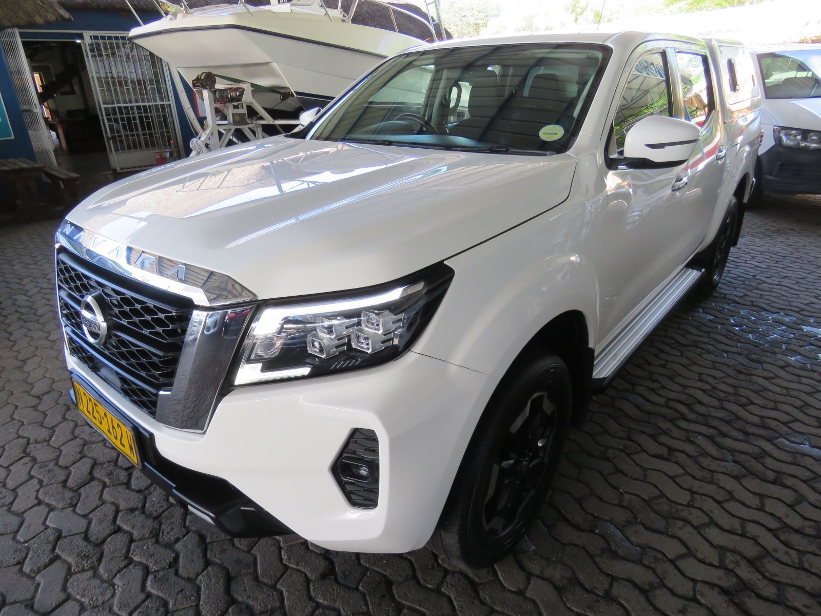 2023 Nissan Navara photo 4