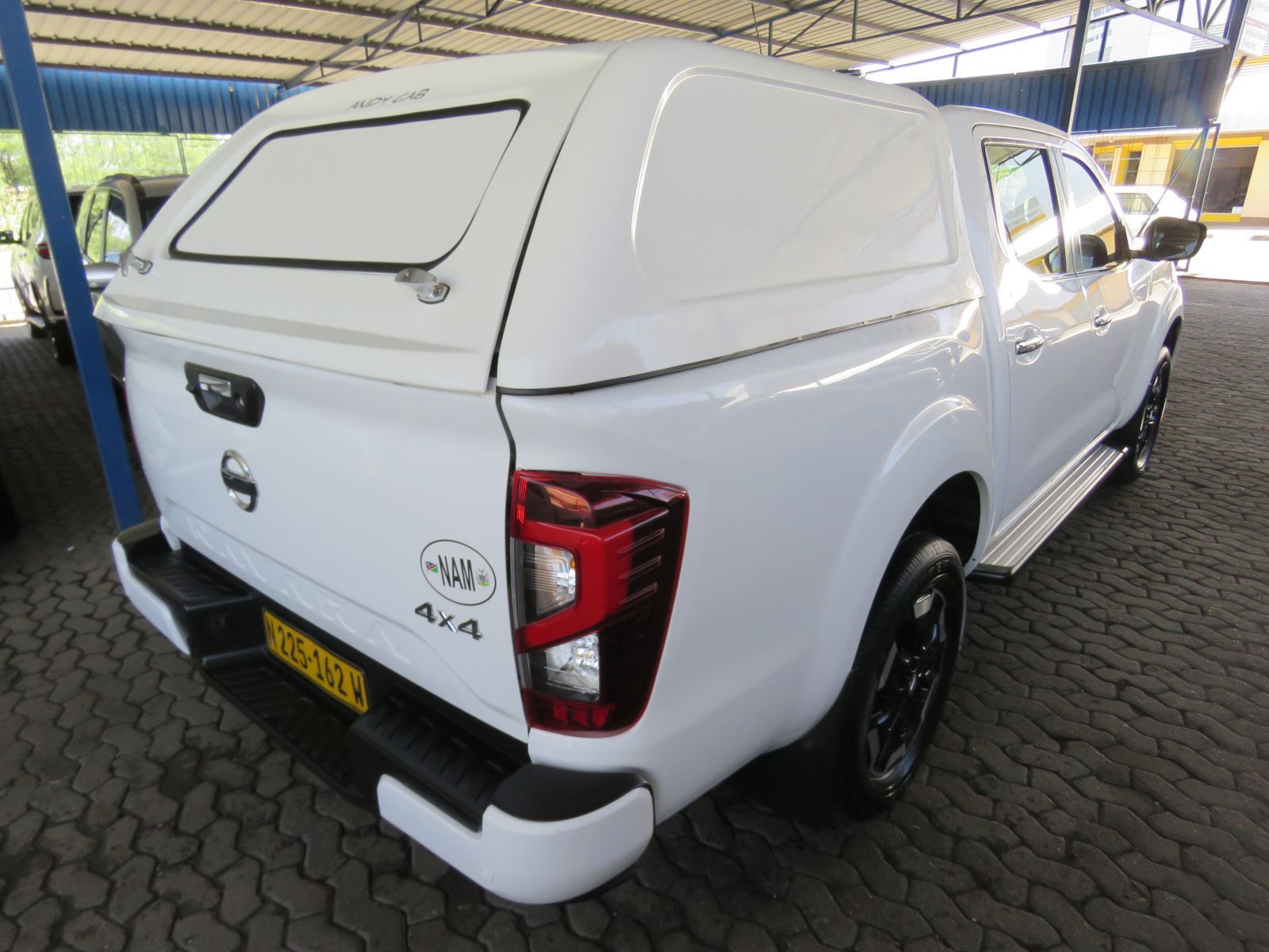 2023 Nissan Navara photo 7