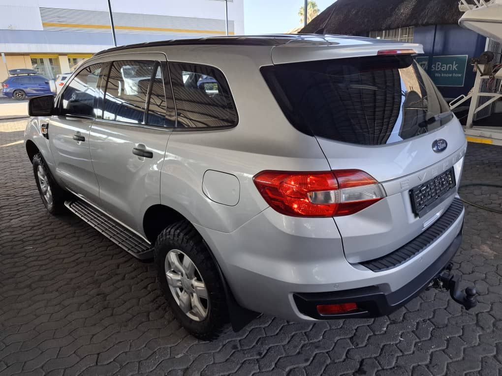 2019 Ford Everest photo 5