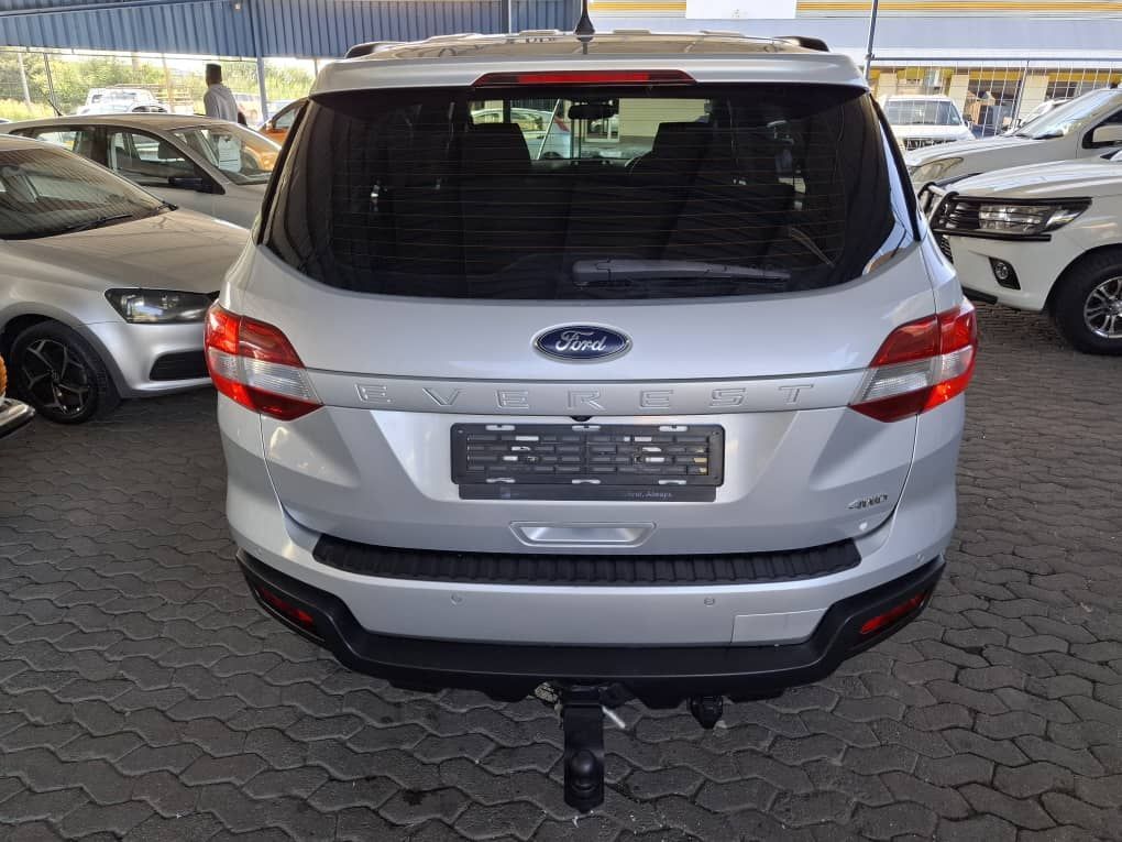 2019 Ford Everest photo 6