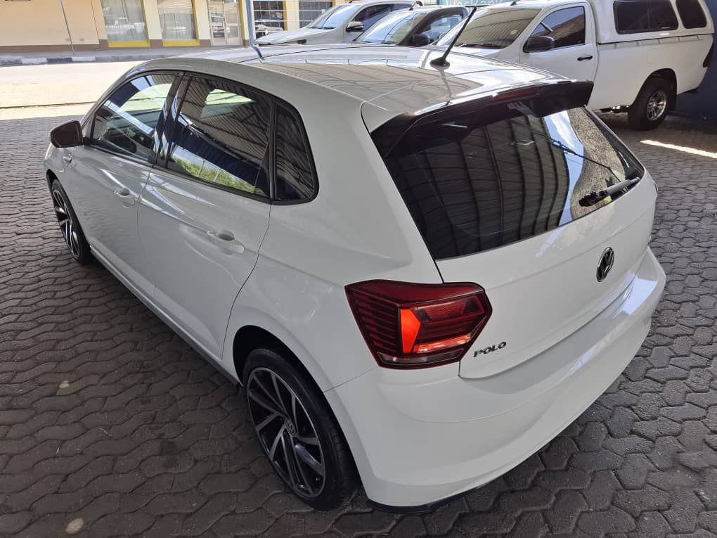 2018 Volkswagen Polo photo 6