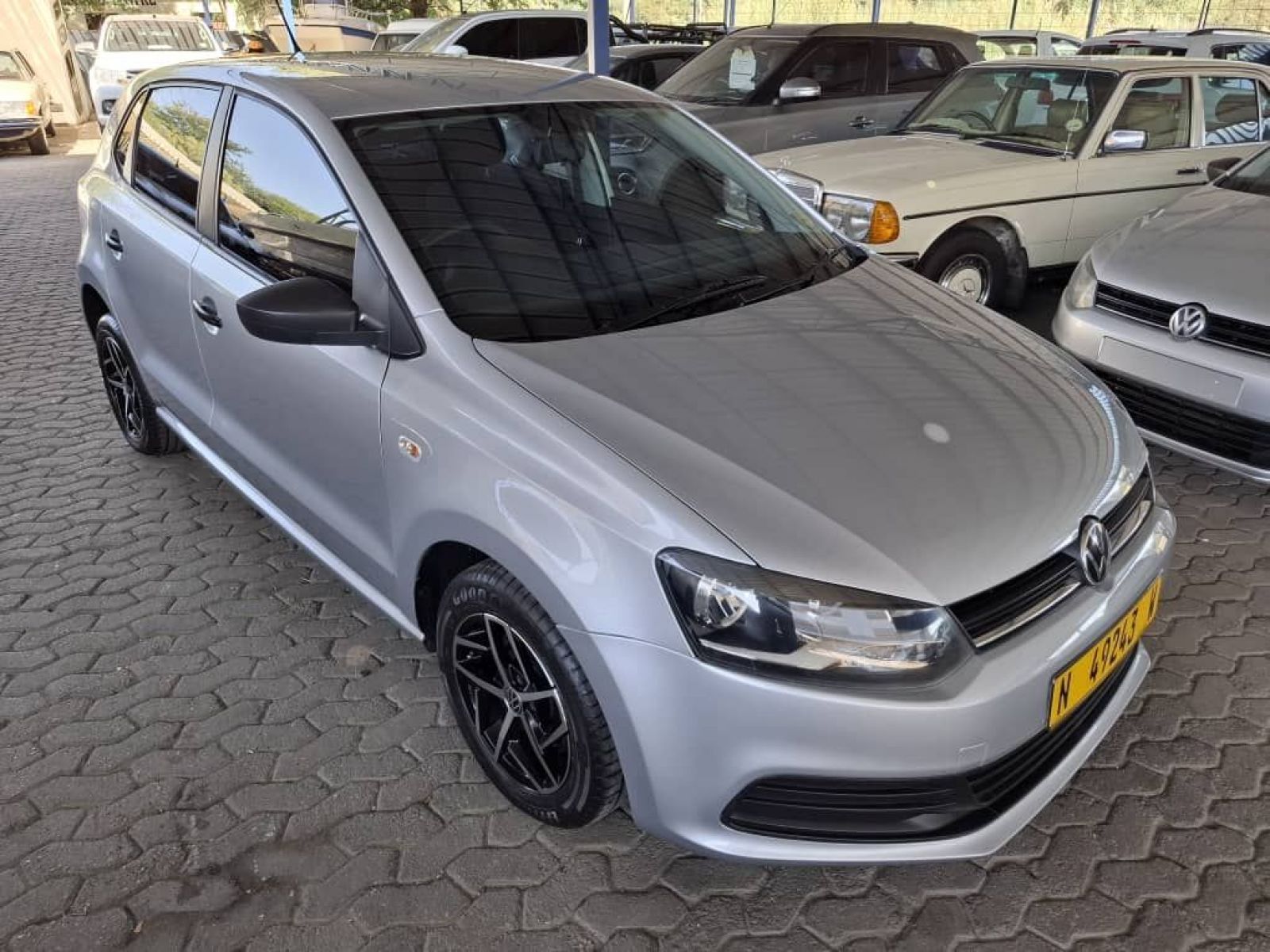 2021 Volkswagen Polo Vivo photo 2