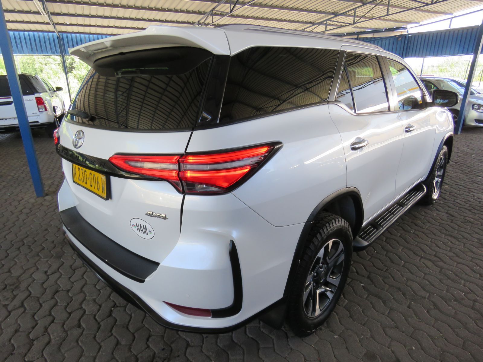 2023 Toyota Fortuner photo 7