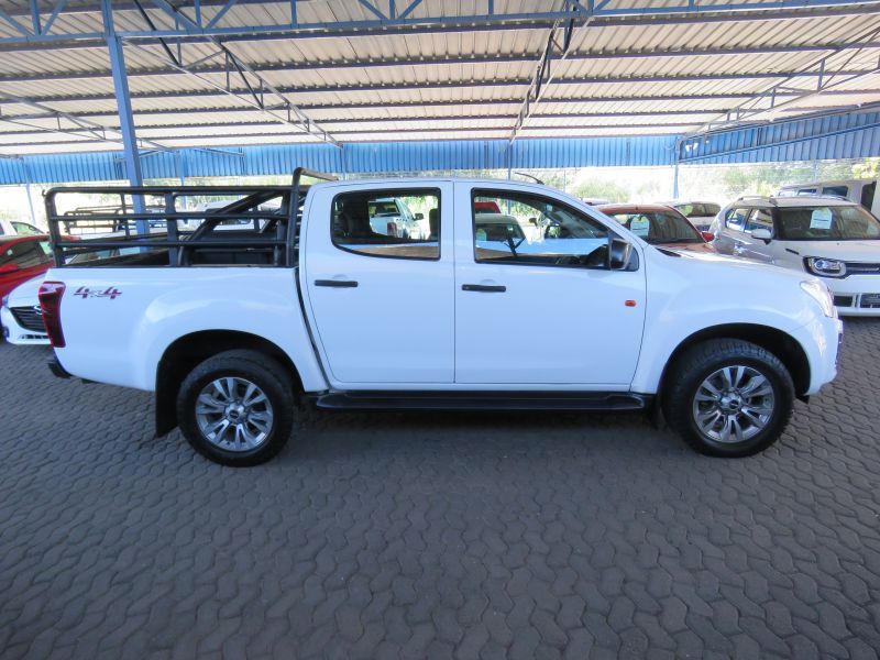 2019 Isuzu KB Series photo 1