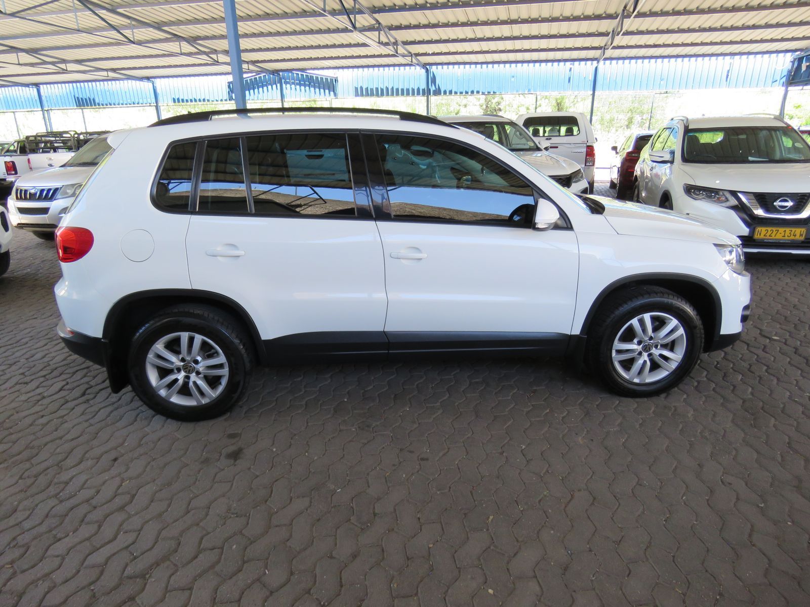 2016 Volkswagen Tiguan photo 1