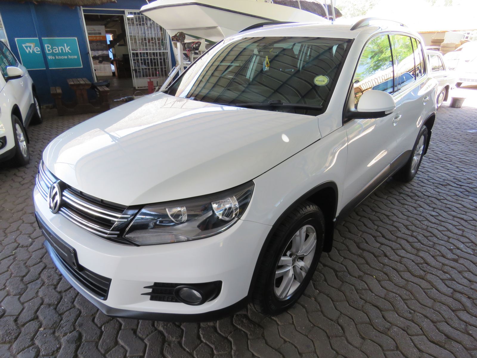 2016 Volkswagen Tiguan photo 4
