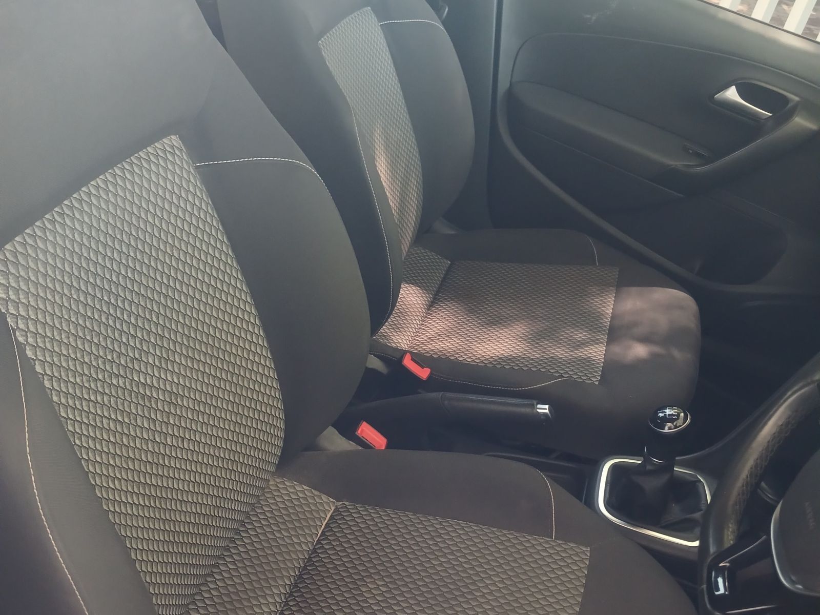 2019 Volkswagen Polo Vivo photo 8
