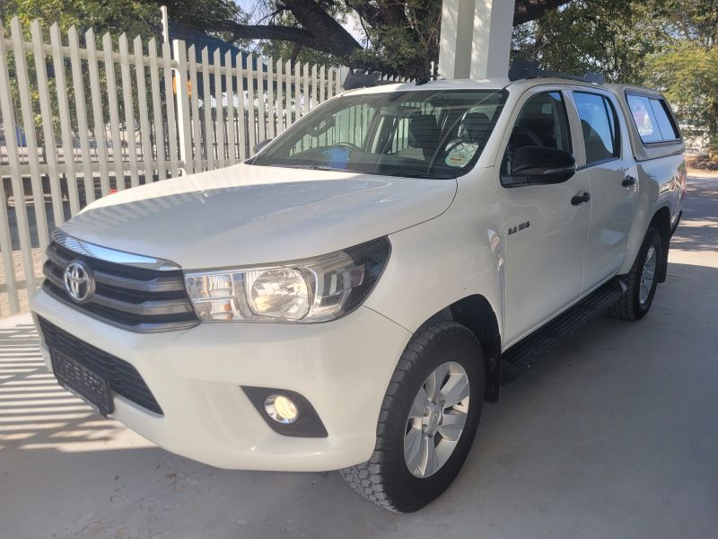 2018 Toyota Hilux photo 1