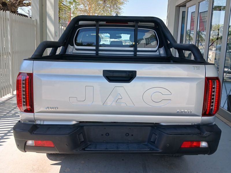 2024 JAC T9 photo 2
