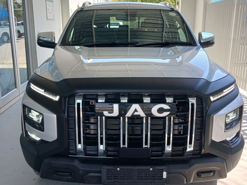 2024 JAC T9 photo 5