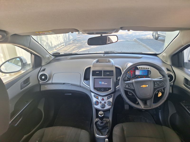 2016 Chevrolet Sonic photo 6