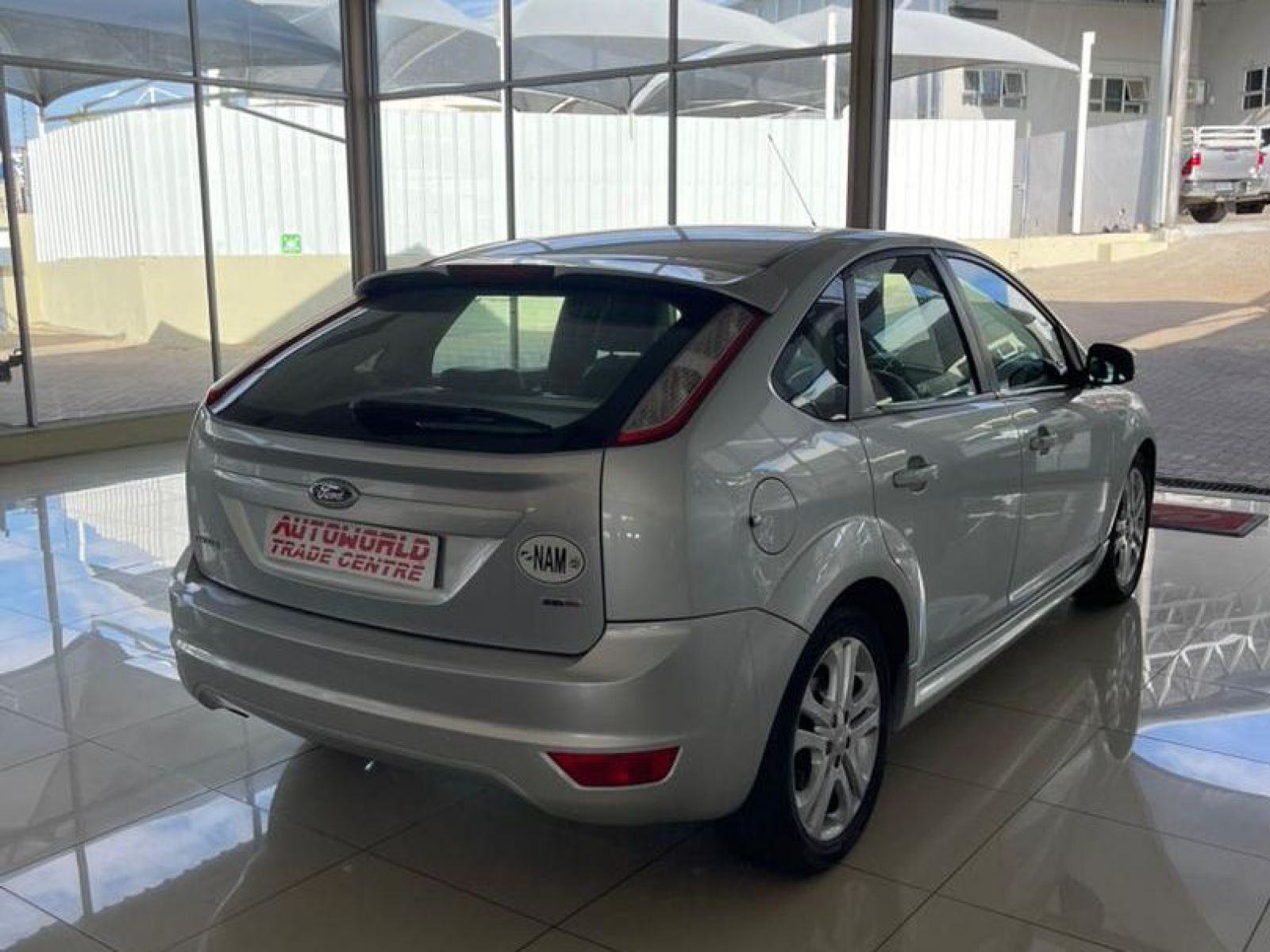 2009 Ford Focus photo 7