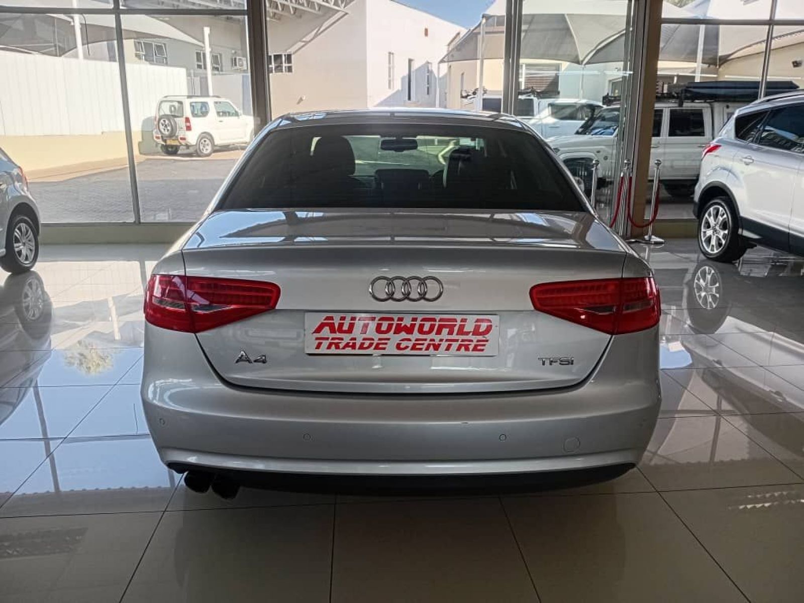 2014 Audi A4 photo 5