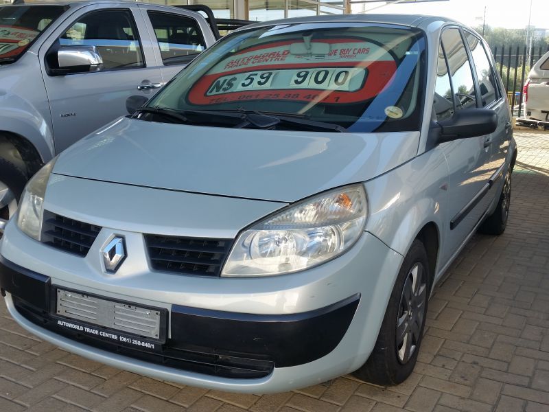 2004 Renault Scenic photo 2