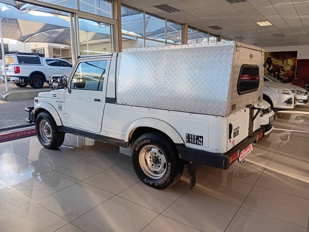 2014 Suzuki Gypsy photo 4