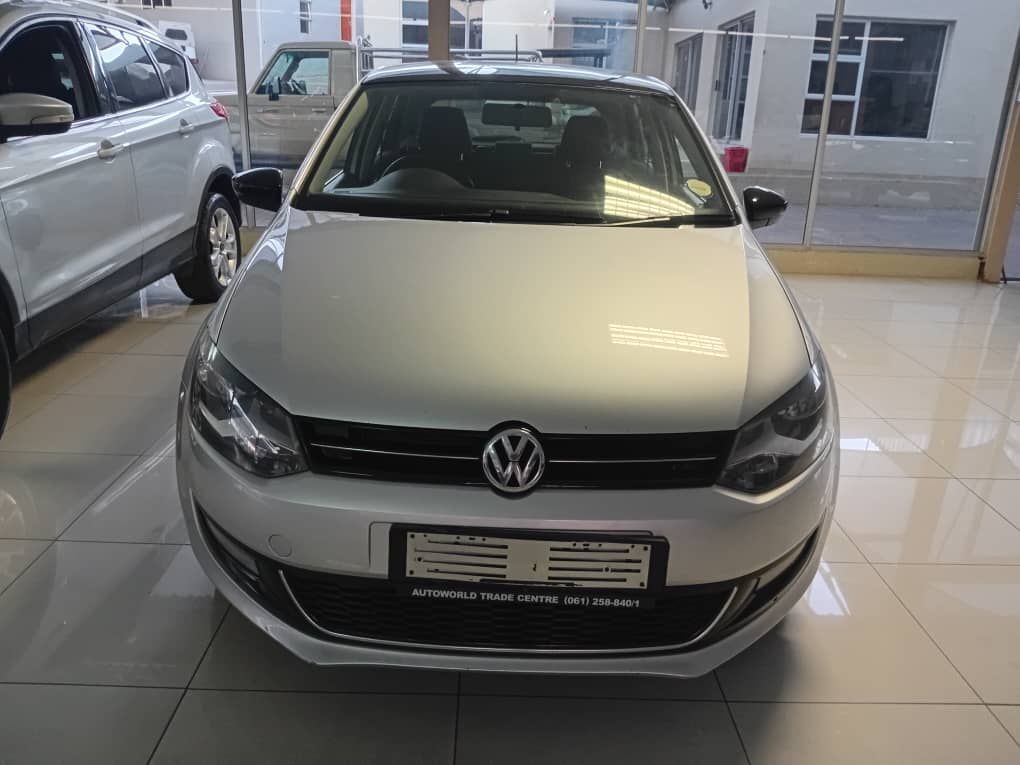 2011 Volkswagen Polo photo 2