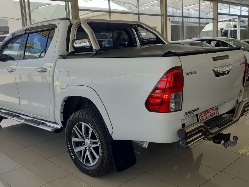 2019 Toyota Hilux photo 5