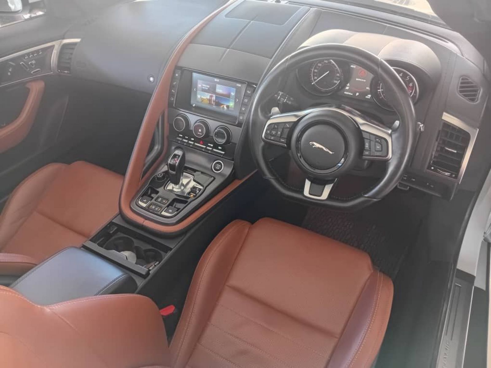 2018 Jaguar F-Type photo 10
