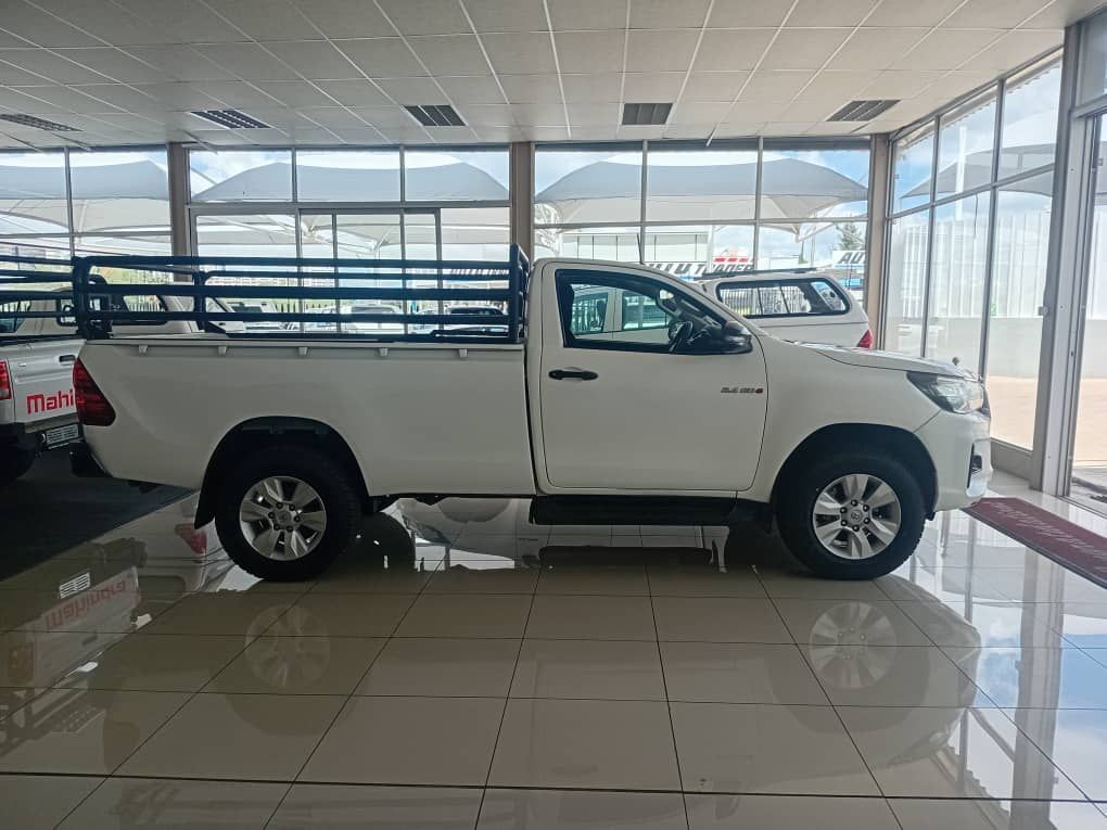 2020 Toyota Hilux photo 7