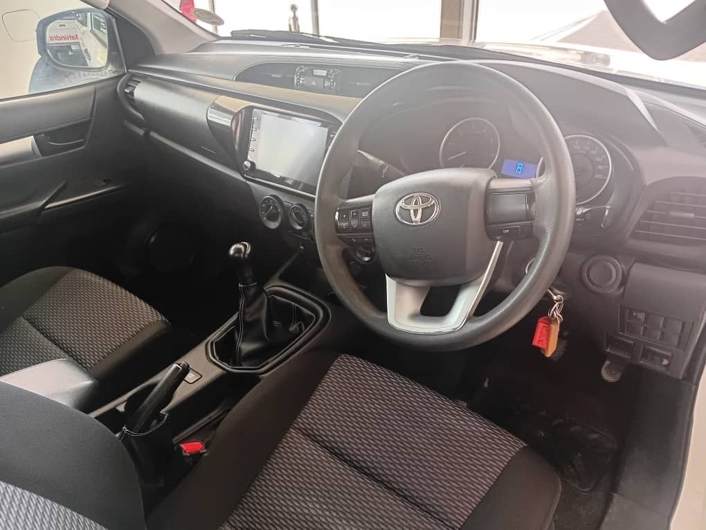 2020 Toyota Hilux photo 8