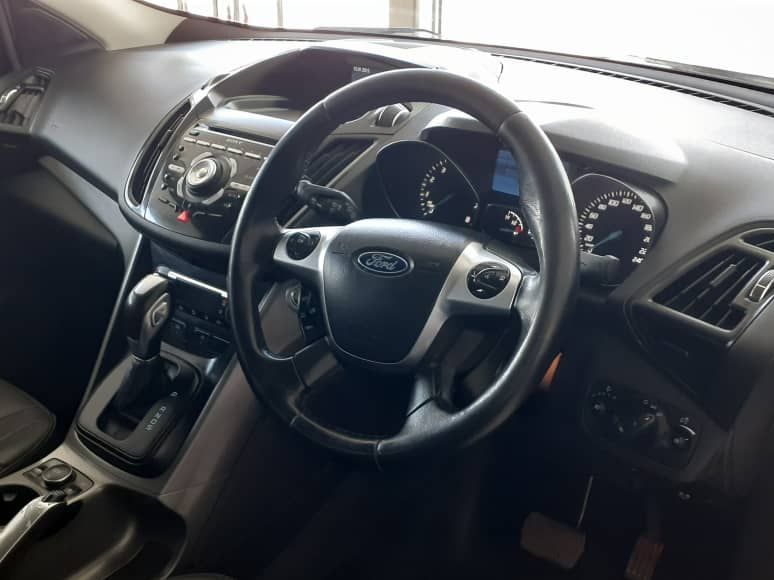 2015 Ford Kuga photo 10