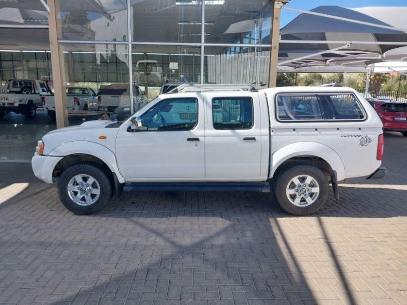2018 Nissan NP300 photo 2
