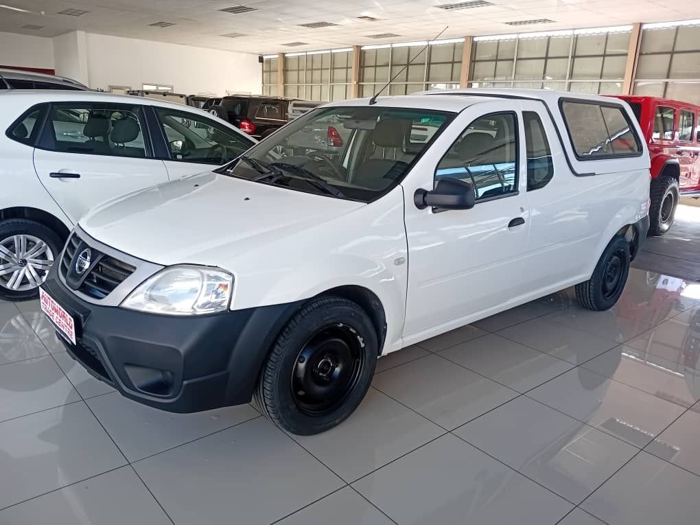 2017 Nissan NP200 photo 3