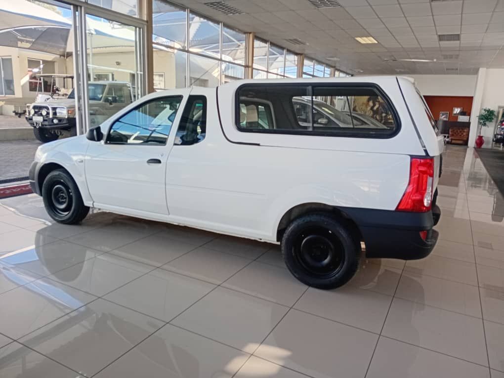 2017 Nissan NP200 photo 4