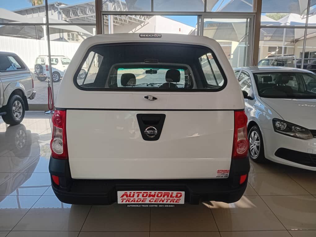 2017 Nissan NP200 photo 5