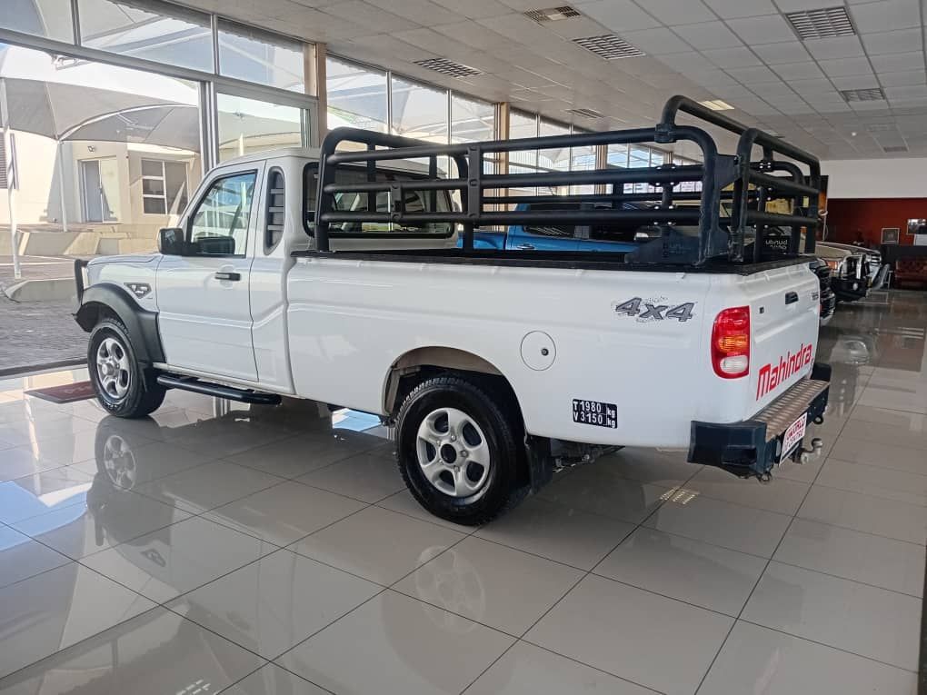 2022 Mahindra PIK UP photo 4