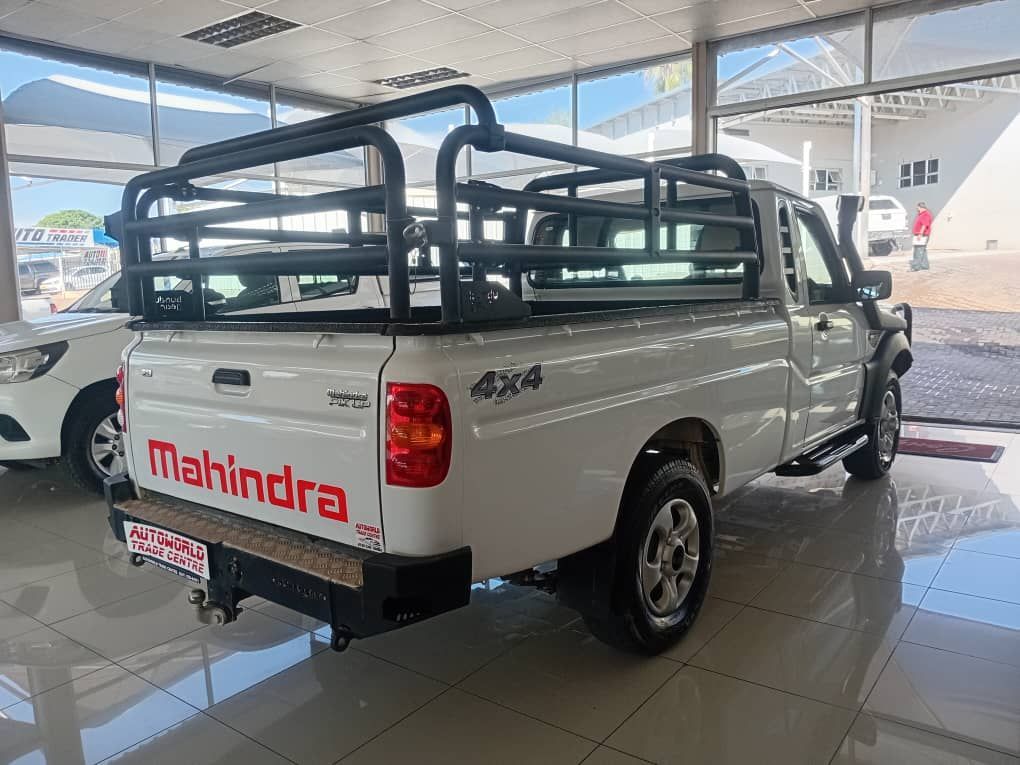 2022 Mahindra PIK UP photo 6