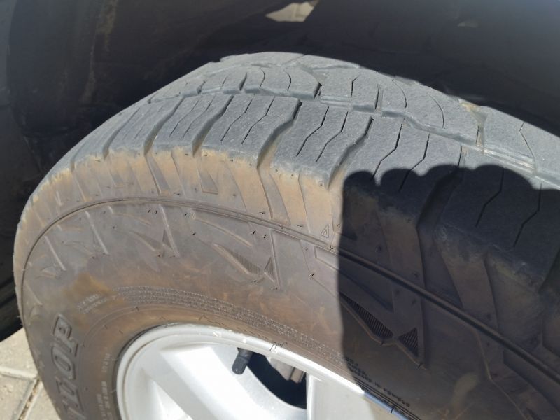 2009 Toyota Fortuner photo 2
