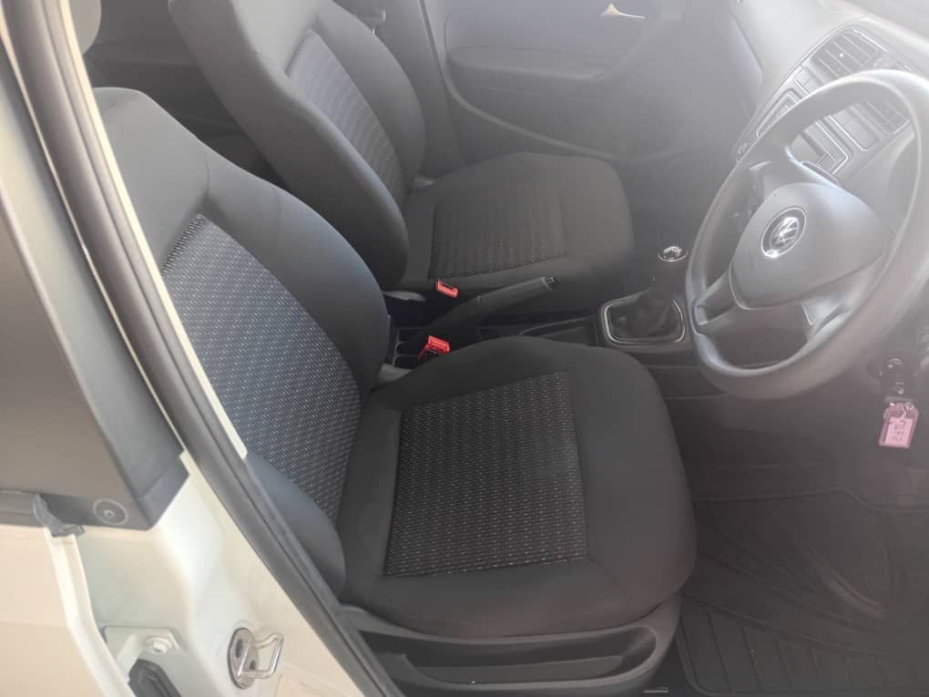 2021 Volkswagen Polo Vivo photo 11