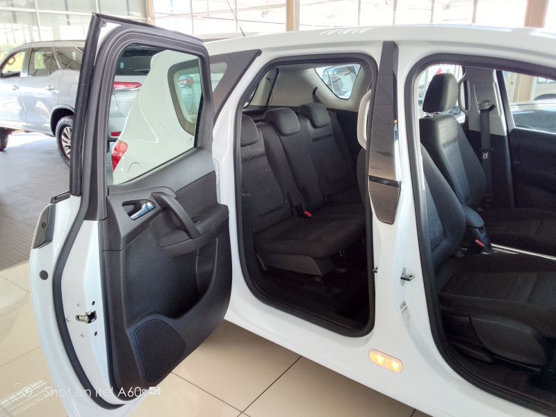 2014 Opel Meriva photo 5