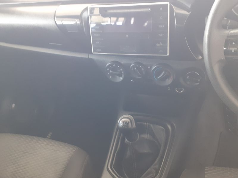 2017 Toyota Hilux photo 10