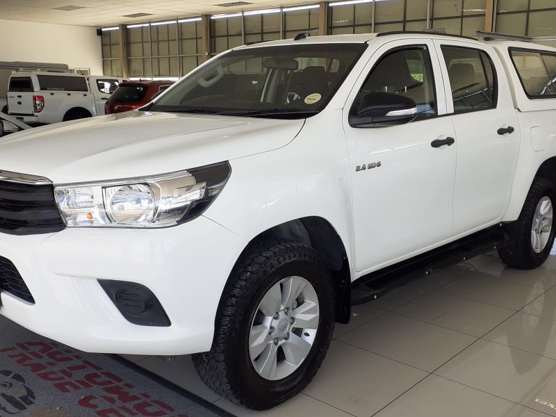 2017 Toyota Hilux photo 3