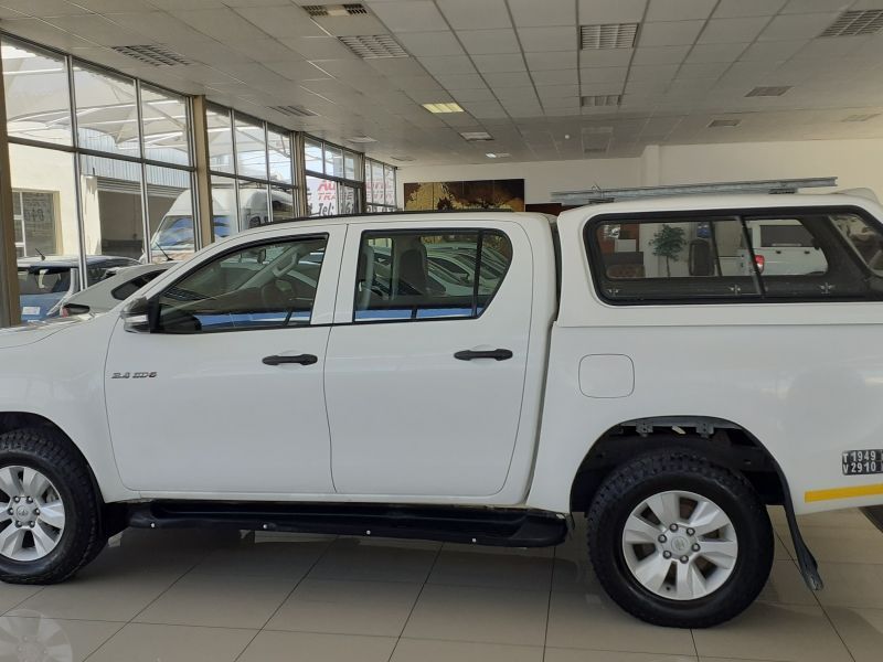 2017 Toyota Hilux photo 4
